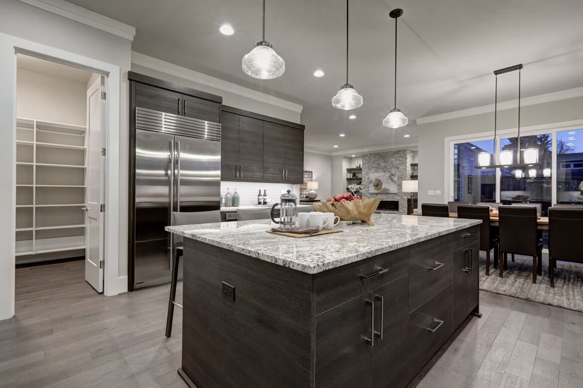 Kitchen pantry