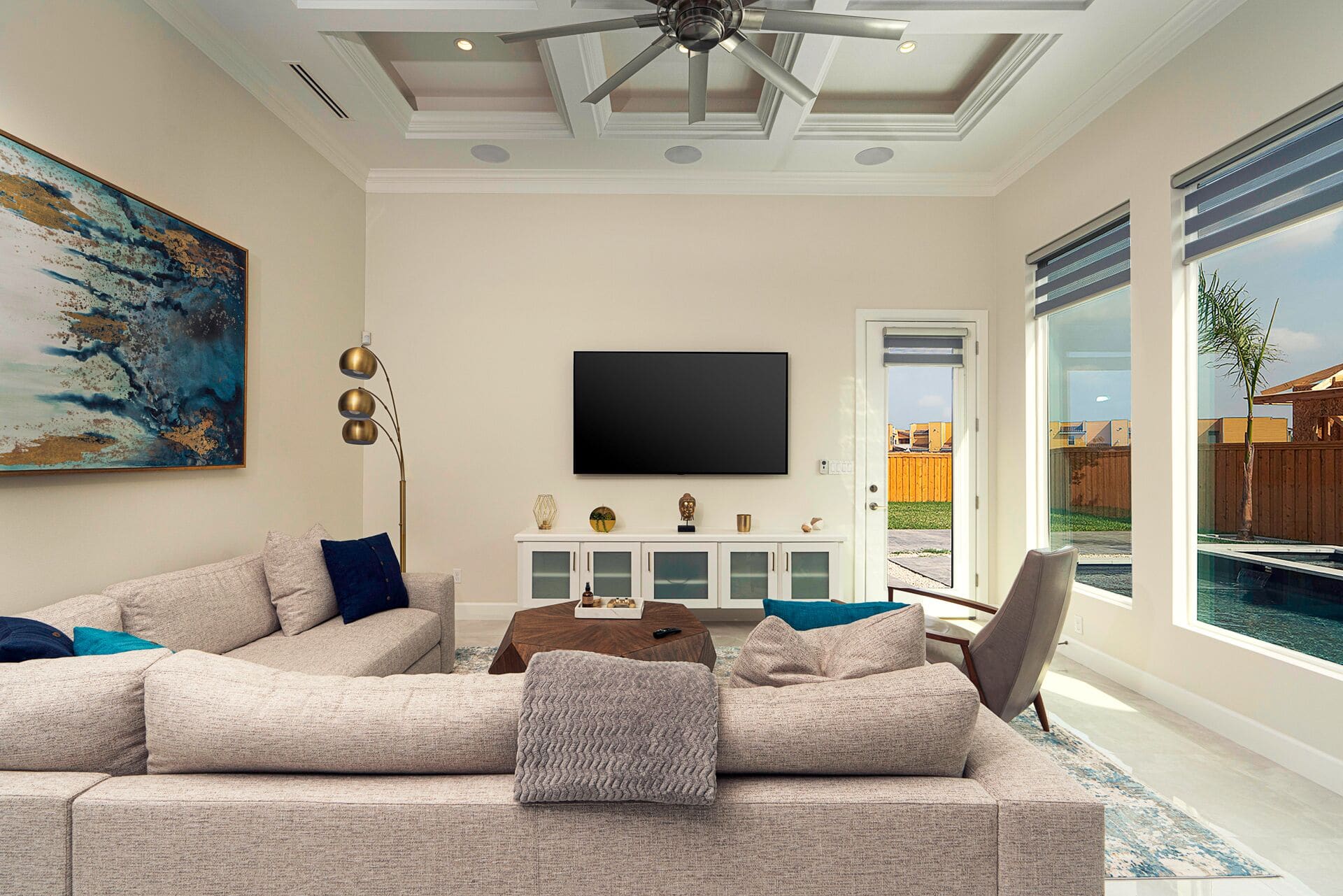 713 E Jersey Meadow-5