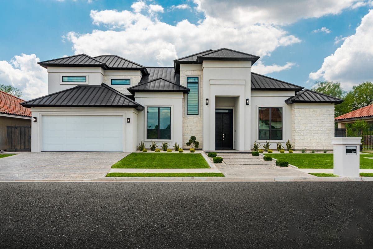 Dolcan Homes_2919 Esmeralda_Edinburg_FullRes-053