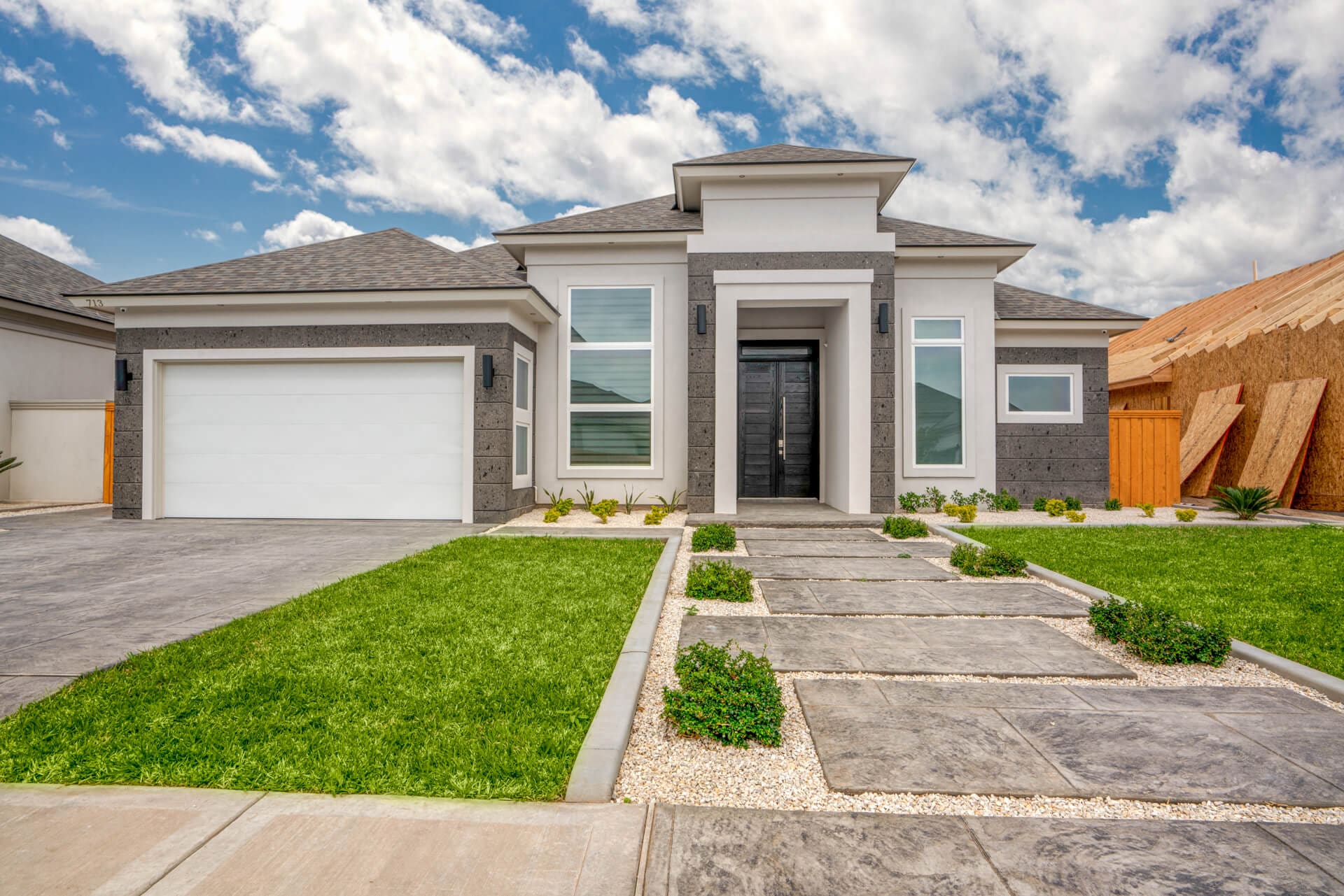Dolcan Homes_713 E Jersey Meadow_Mcallen_Web_095