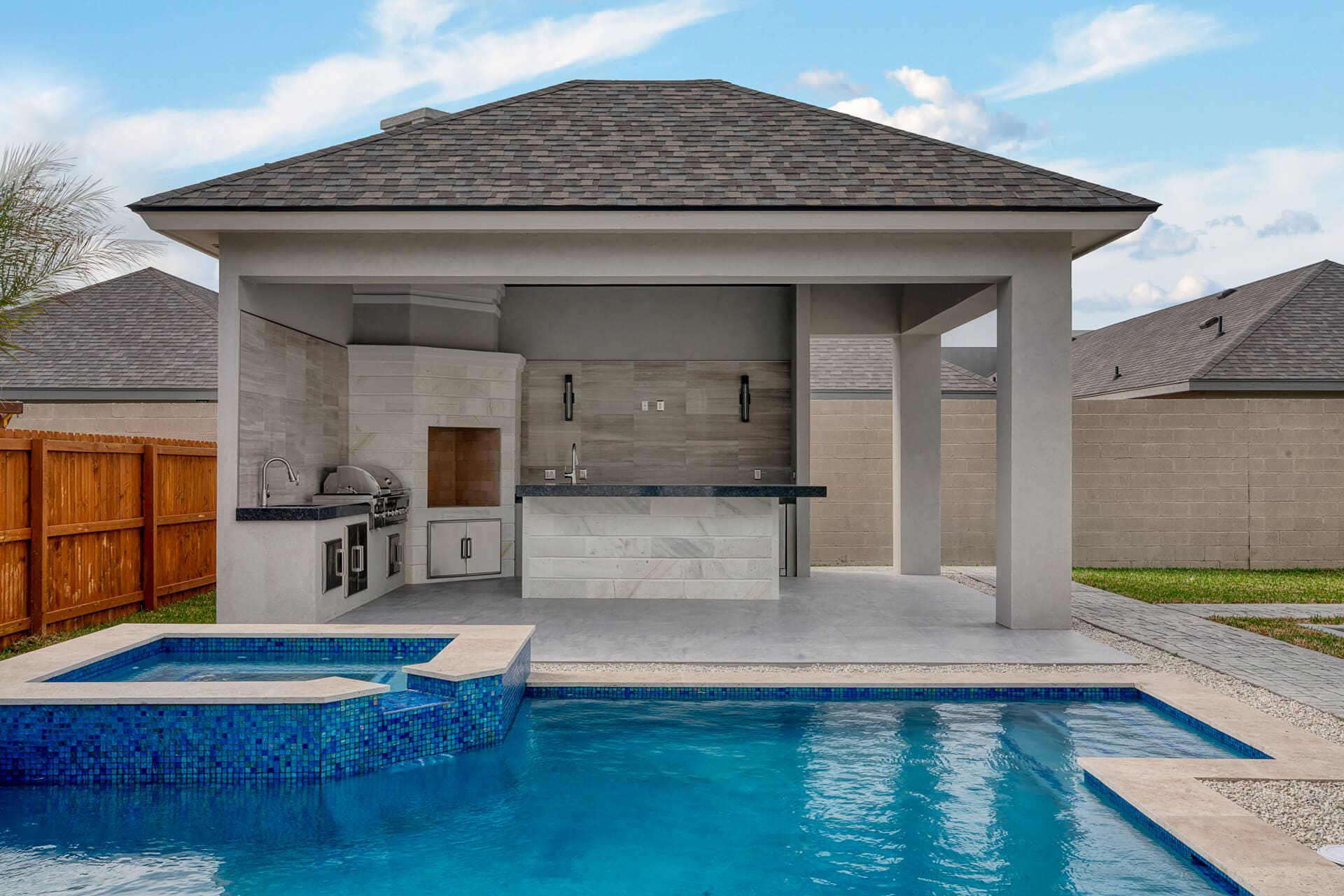 Dolcan Homes_900 Keaton, McallenWeb-066